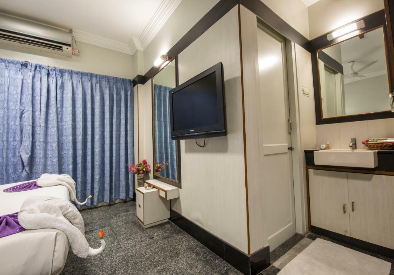 Hotel Aryaas Palayankottai Dış mekan fotoğraf