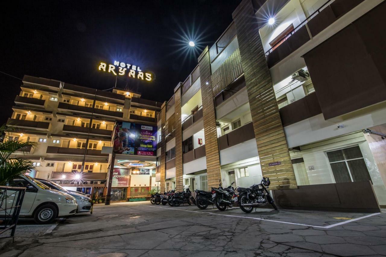 Hotel Aryaas Palayankottai Dış mekan fotoğraf