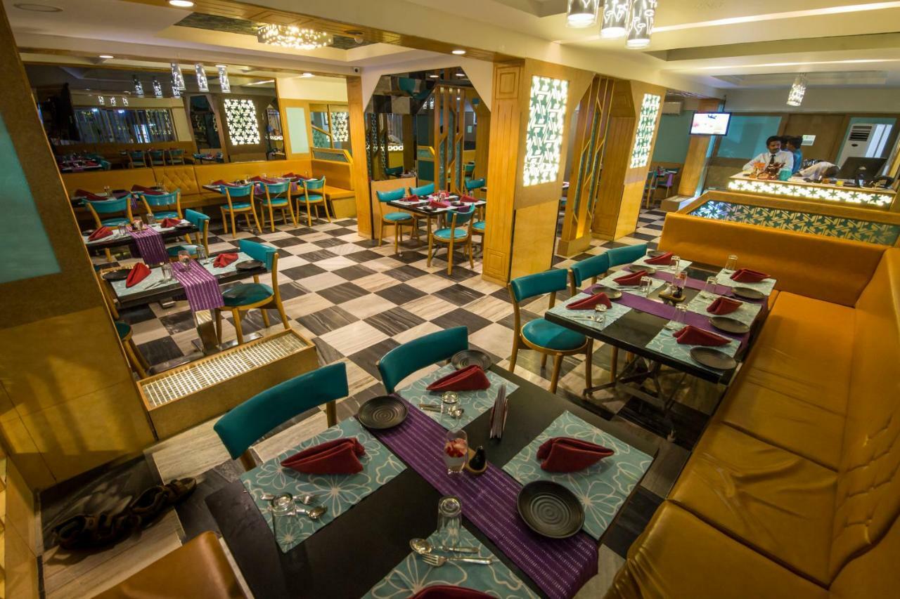 Hotel Aryaas Palayankottai Dış mekan fotoğraf