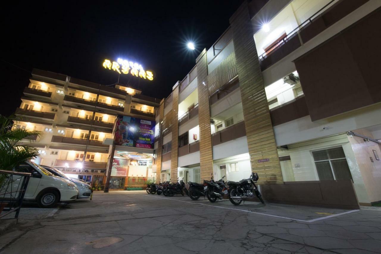 Hotel Aryaas Palayankottai Dış mekan fotoğraf